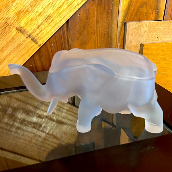 Vintage Accents Vintage White Frosted Depression Glass Elephant